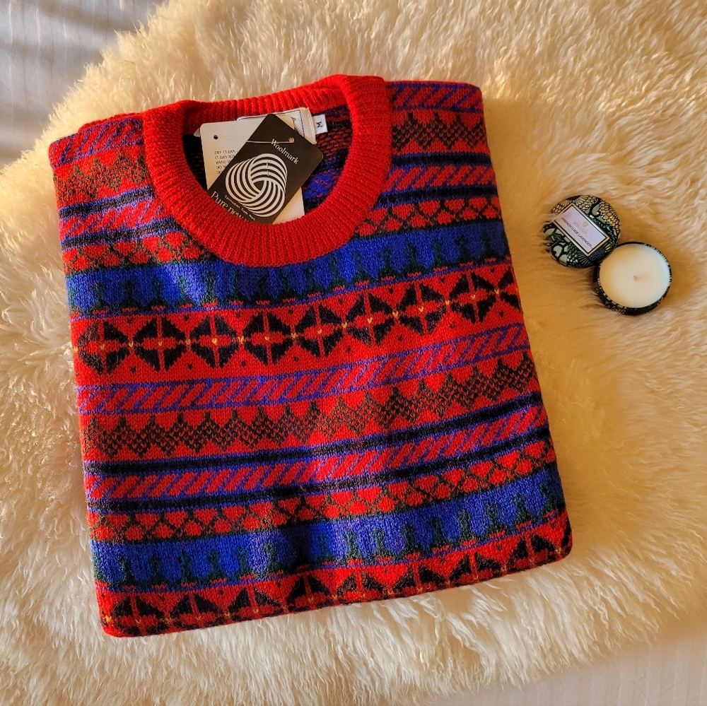 BNWT 100% WOOL knit sweater